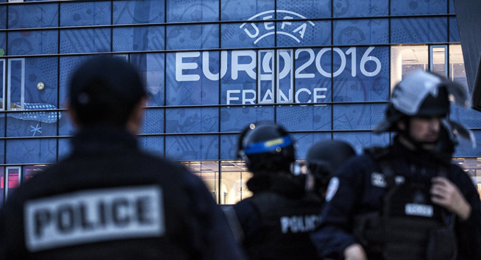 Polícia francesa já deteve mais de mil adeptos e o Euro 2016 ainda não chegou ao fim