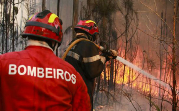 Vila Verde. Um hectare e meio ardido em incêndio que chegou a fazer perigar habitações