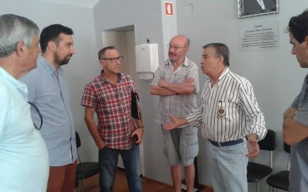 Vereador do PCP visita GDR de Santa Tecla (Braga) e elogia exemplo de associativismo popular num bairro problemático