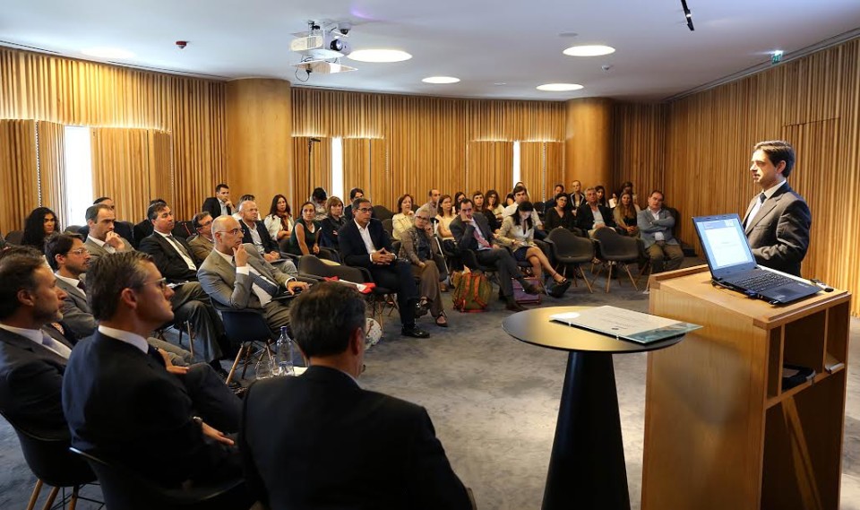 “Responsabilidade Social é factor fundamental para o desenvolvimento”, defende Rio em encontro transfronteiriço
