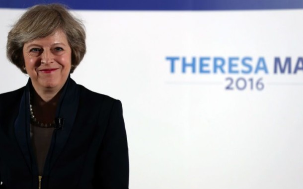 Theresa May substitui David Cameron já na quarta-feira