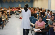 Há mais 500 professores contratados nas escolas, diz o ministério