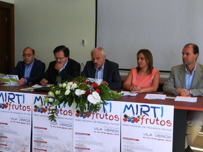 Terceiro concelho do Norte do país com mais jovens agricultores recebe primeira feira nacional de pequenos frutos