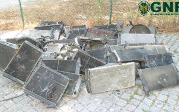 Cinco detidos por furto de 38 radiadores de carros