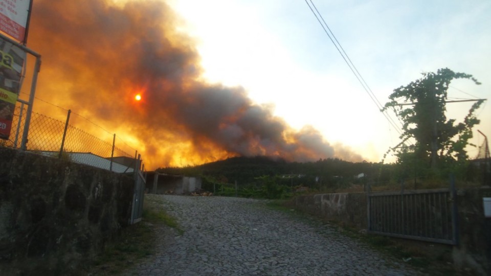 Dois incêndios de Vila Verde já em fase de rescaldo (ACTUALIZAÇÃO)