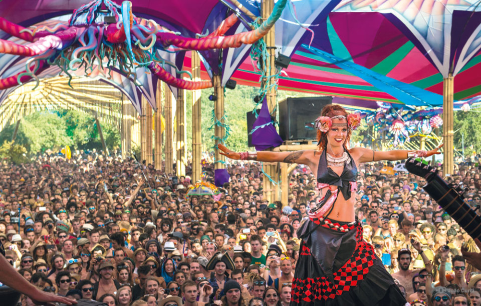 Festivaleiro ingeriu 69 ‘bolotas’ de ‘haxe’ e já expeliu 42