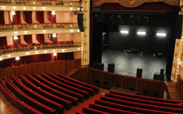 Pai da criança que caiu no fosso do Theatro Circo pede 147 mil de indemnização