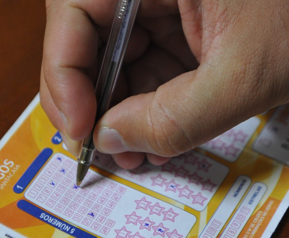 Euromilhões com 'jackpot' de 30 milhões de euros