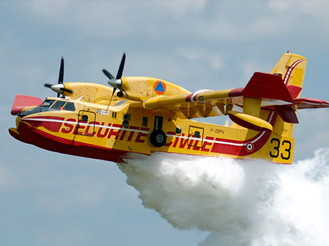 Fogos: Dois aviões Canadair espanhóis esperados em Viana do Castelo