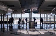 Greve nos aeroportos das empresas de segurança pode afectar voos no sábado
