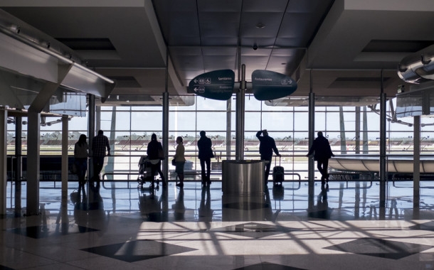 Greve nos aeroportos das empresas de segurança pode afectar voos no sábado