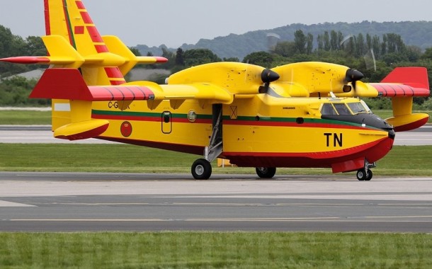 Dois Canadair de Marrocos chegaram para ajudar no combate aos fogos