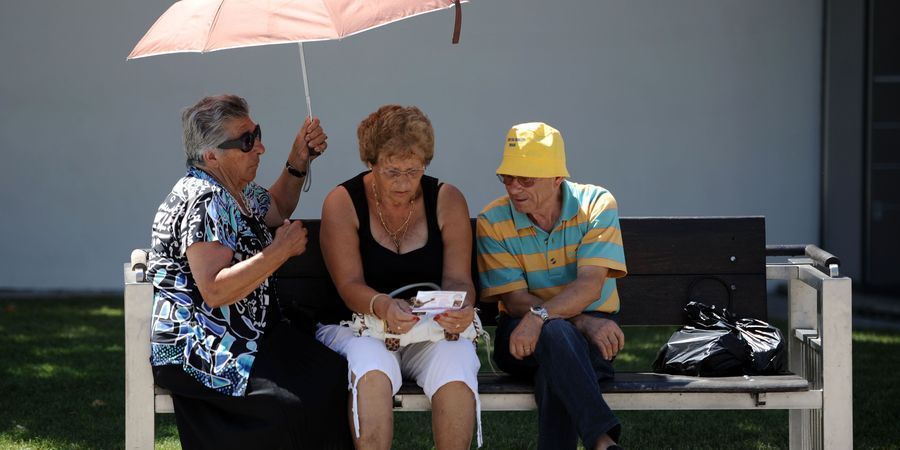 Médicos aconselham cuidados especiais para os idosos devido ao calor