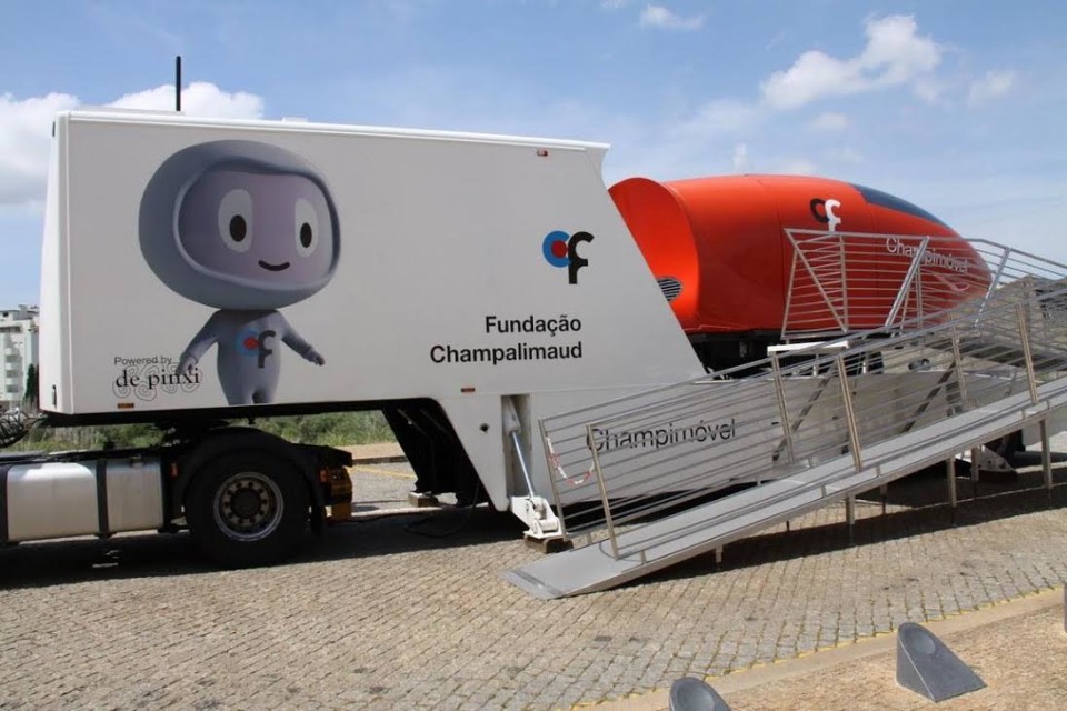 Champimóvel regressa esta quarta-feira a Braga para cativar jovens cientistas