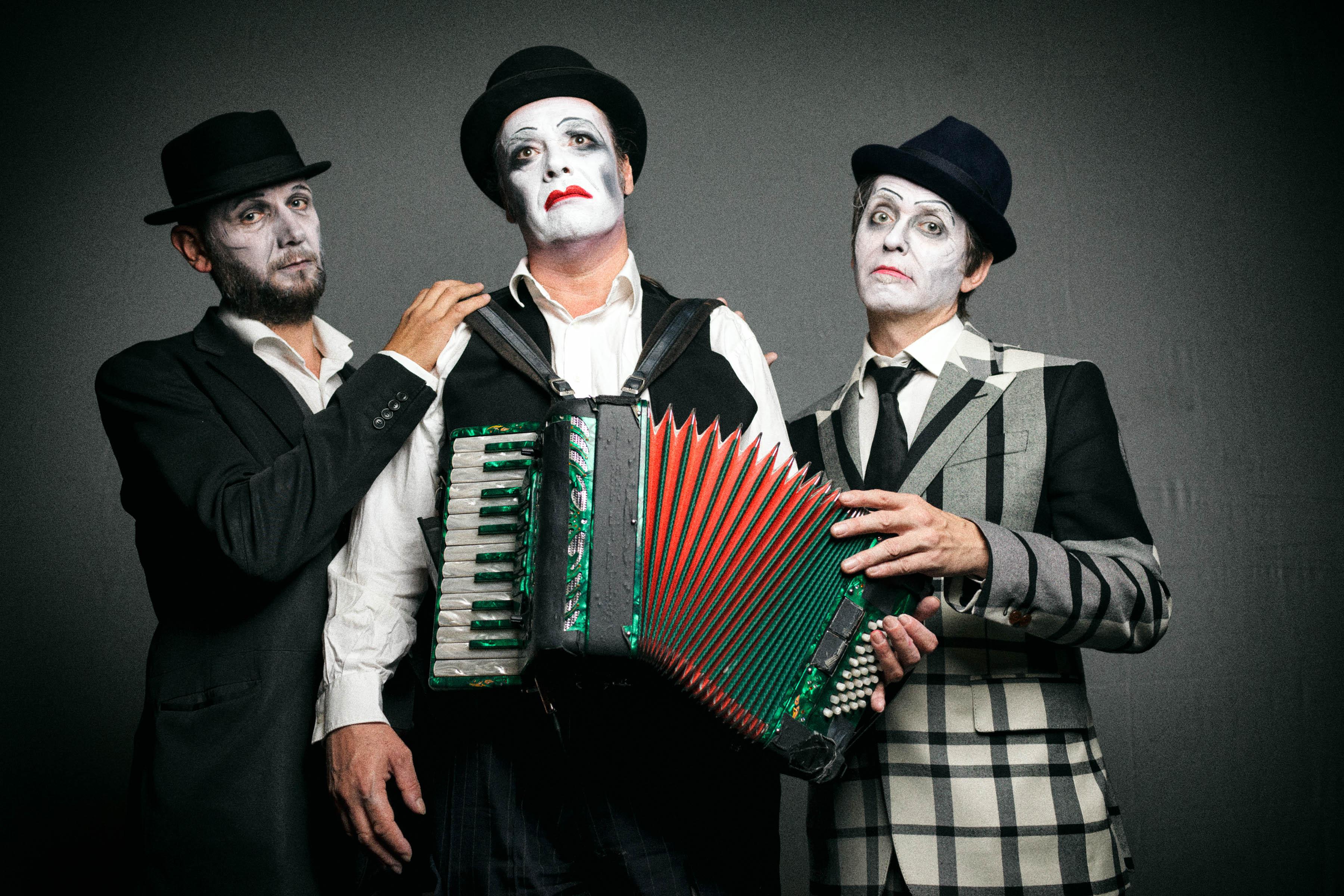 Centro Cultural Vila Flor celebra 11 anos com os The Tiger Lillies