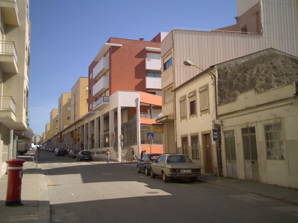 Câmara de Braga intervêm no Parque Industrial de Sobreposta e na rua Nova de Santa Cruz; investimento ultrapassa 900 mil euros