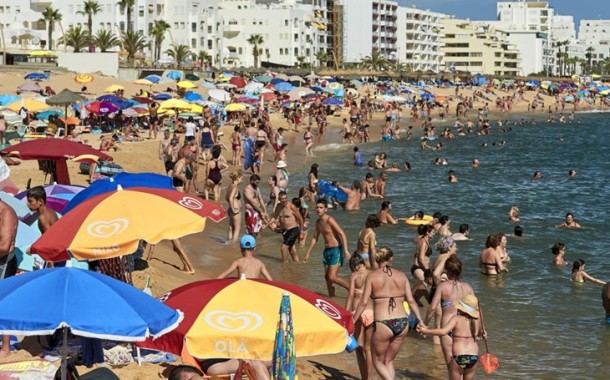 Cientistas alertam que subida da temperatura no planeta está a acelerar
