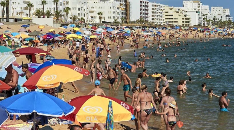 Cientistas alertam que subida da temperatura no planeta está a acelerar