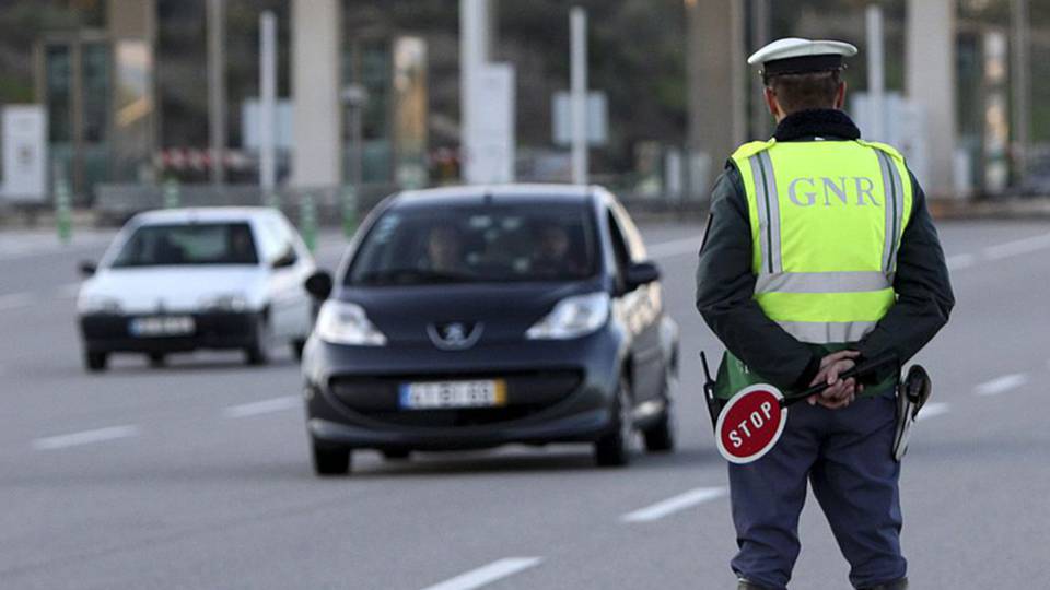 GNR detecta 876 condutores em excesso de velocidade esta quarta-feira