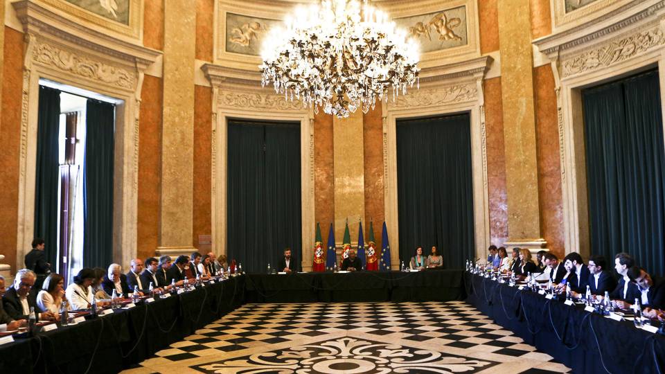 Bancos passam a ter de informar Fisco sobre contas superiores a 50 mil euros