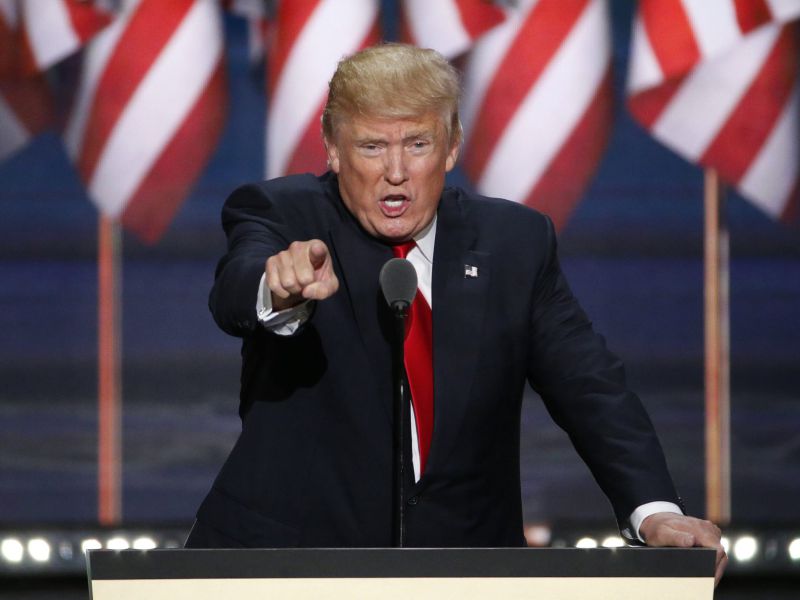Trump usou dinheiro de fundação de caridade para resolver problemas legais