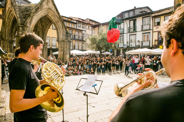 Noc Noc viaja este sábado até Guimarães com cumplicidade da CP