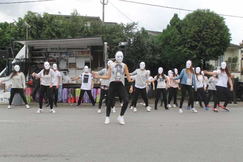 AMARES: ‘Flash mob’ para sensibilizar para a necessidade de eliminar a pobreza