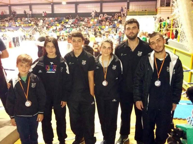 Taekwondo do GD Prado de prata e bronze em Pontevedra