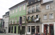 Braga: Dois jovens detidos por agressão a proprietário de funcionários de bar da zona da Sé