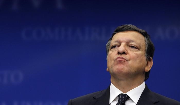 Mais de 150 mil pedem à UE que tire pensão a Durão Barroso