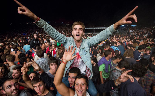 GNR entrega a espanhol mochila com 25 mil euros perdida em Paredes de Coura