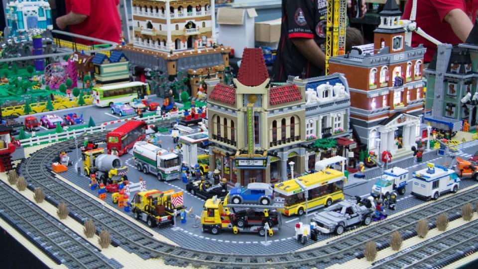 Parque de Exposições de Braga é cenário este fim-de-semana do BRInCKa da Lego