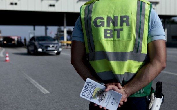 GNR detém em 24 horas 17 condutores com excesso de álcool