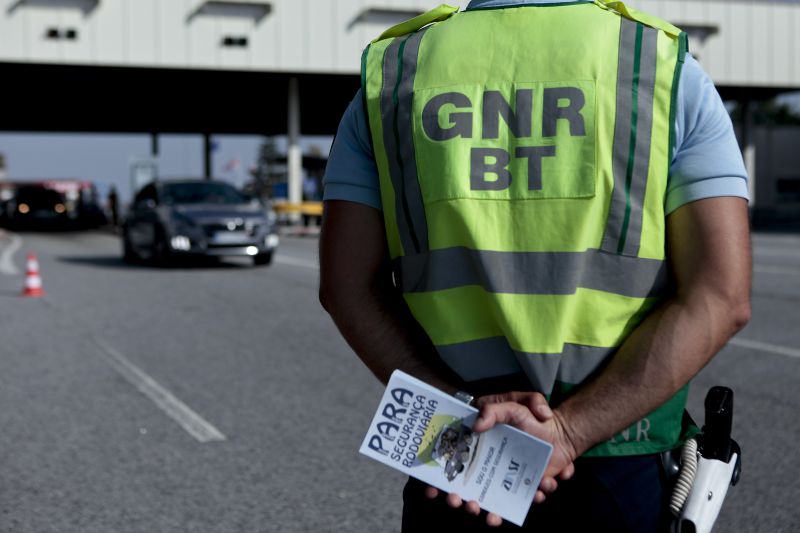 GNR detém em 24 horas 17 condutores com excesso de álcool