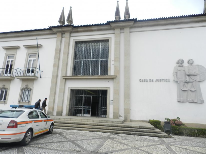 V. Verde: Oito meses de pena de prisão suspensa para dono de escola de condução acusado de atropelar mortalmente