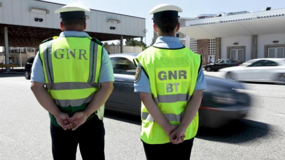 GNR: Noite com 32 detenções e 101 acidentes de trânsito