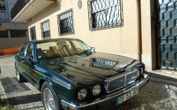 Operação ‘Trapos Soltos’: PJ  de Braga apreende Daimler de colecção a advogado suspeito de fraudes fiscais