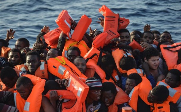 Amnistia Internacional acusa polícia italiana de torturar refugiados