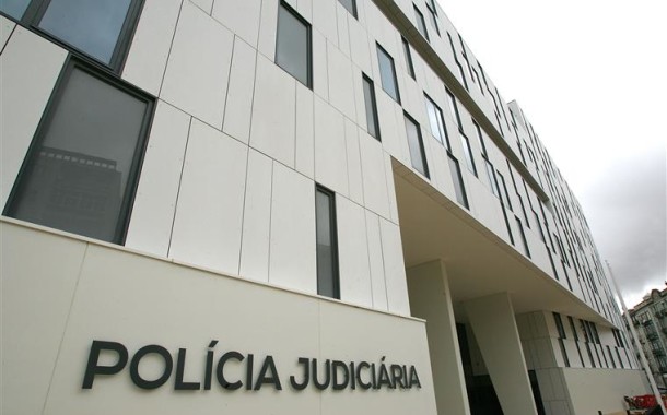 Judiciária detém 20 pessoas por crimes de ódio e discriminação racial