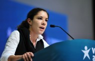 Joana Mortágua (BE) defende medidas para maior espaço de decisão nas escolas públicas
