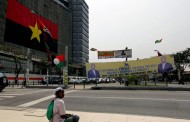 Carla Cruz (PCP) alerta para “situações dramáticas” de portugueses com salários retidos em Angola