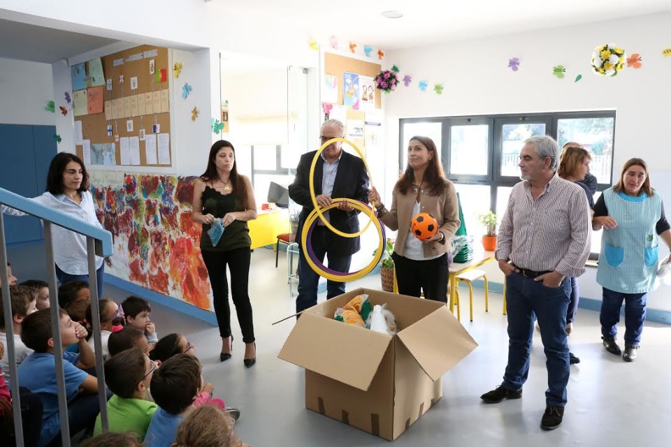 Câmara de Braga entrega material desportivo aos jardins-de-infância e escolas básicas