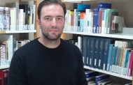 UMinho atribui Prémio Victor de Sá a Márcio Barbosa pela obra ‘Novo Estado Marcelista’