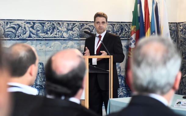 “Abertura ao mundo é fundamental para o futuro do Minho”, afirma Ricardo Rio