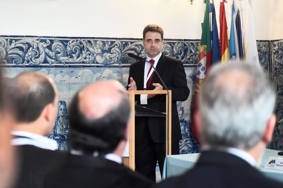 “Abertura ao mundo é fundamental para o futuro do Minho”, afirma Ricardo Rio