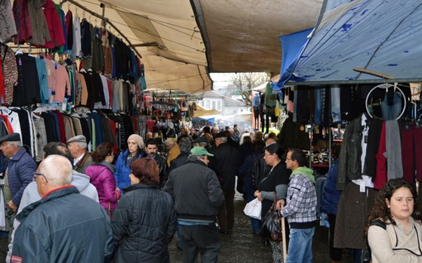 Feira semanal de Prado “prestes” a regressar ao Largo de São Sebastião