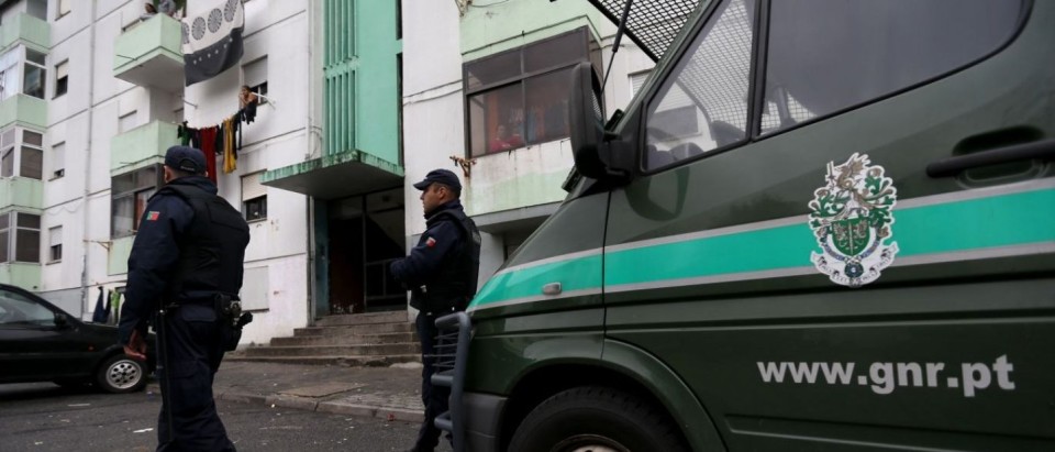 Vila Verde: Dois jovens detidos com armas proibidas na sequência de ‘rixa’  entre grupos rivais da Ribeira do Neiva e Braga