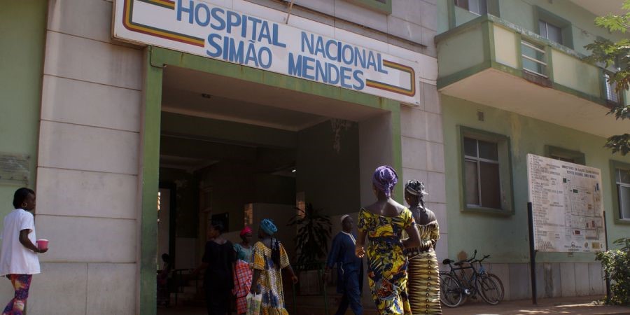 Maior hospital da Guiné-Bissau não consegue alimentar doentes