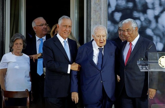 Mário Soares “não está consciente”, revela Eduardo Barroso