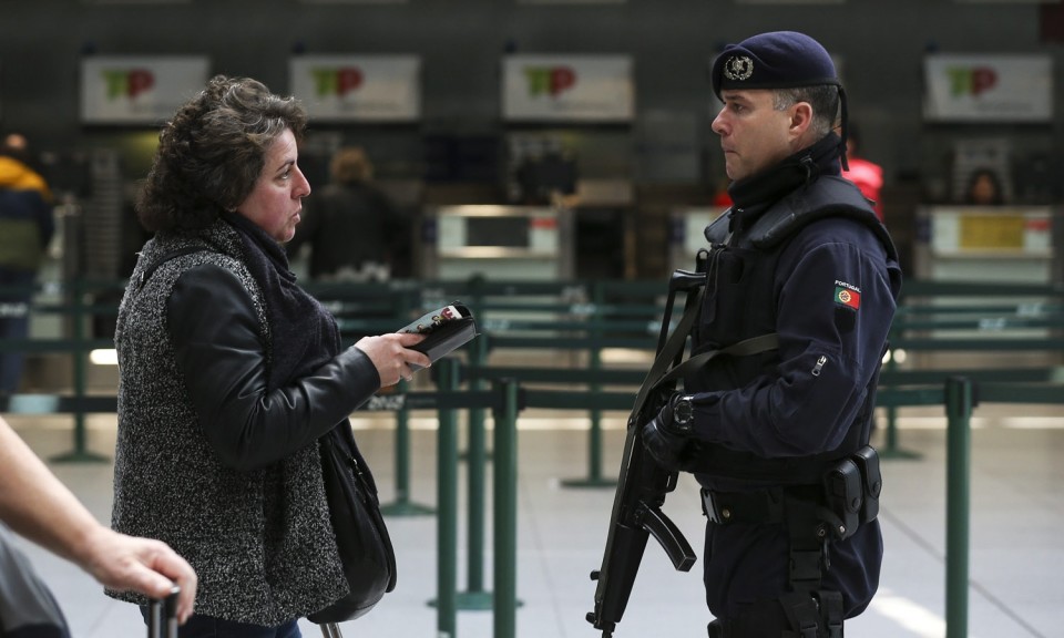 Risco de ameaça terrorista em Portugal mantém-se em grau “moderado”